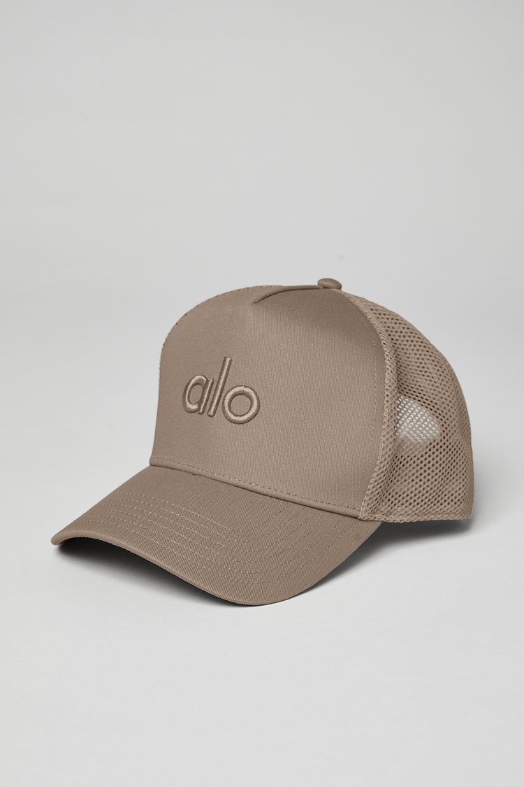 Alo District Trucker Hat – Gravel